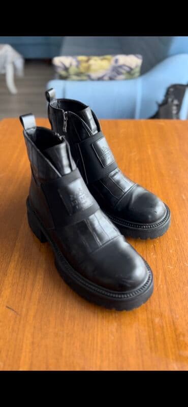 qiz ucun botlar: Ölçü: 39, İşlənmiş — 3