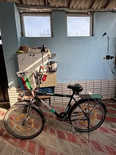 velosipetler: İşlənmiş Şəhər velosipedi Stels, 28", sürətlərin sayı: 1, Ünvandan götürmə — 4