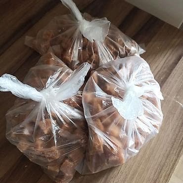 Другие продукты питания: Evde süd ilə hazırlanan qənd.Konfet dadlı.Terkibine ceviz vurulur — 9