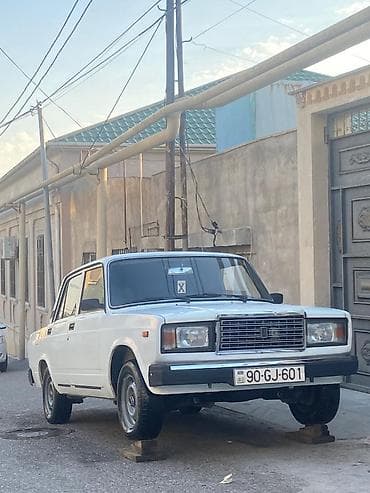 Avtomobil satışı: VAZ (LADA) 2107: 1.6 l | 2009 il 50000 km Sedan — 2