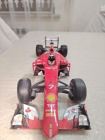 dirnaq bezekleri instagram: Ferrari f1 model original ideal vəziyyətdə — 2