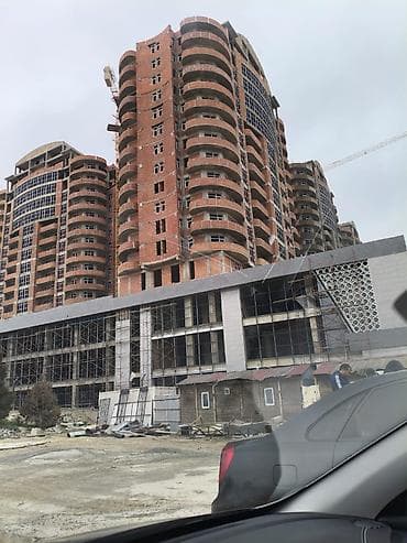 1 ci mikrorayon satilan evler: 2 otaqlı, Yeni tikili, 83 kv. m — 2