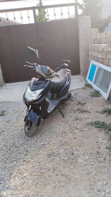 moped akumulator: Moon - moon, 50 sm3, 2022 il, 3500 km — 1