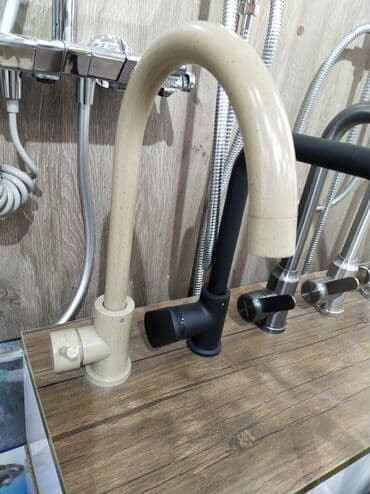 kuxna kranti: Mətbəx üçün su qarışdırıcı kranlar - Material: metal gövdə, mat örtük — 1