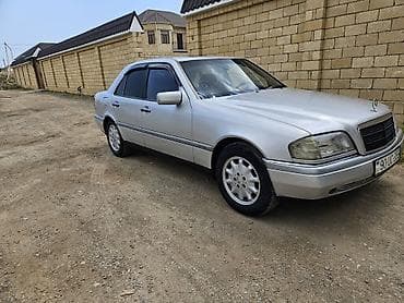 Продажа авто: Mercedes-Benz C-Class (W200) sedan - Kuzov: 4 qapılı sedan, gümüşü — 2