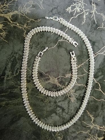 ucuz koftalar: Zərgərlik dəsti – boyunbağı və bilərzik - Material: Metal ərintisi — 4