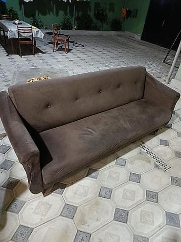 Divan, İşlənmiş, Açılmayan, Parça, Çatdırılma yoxdur