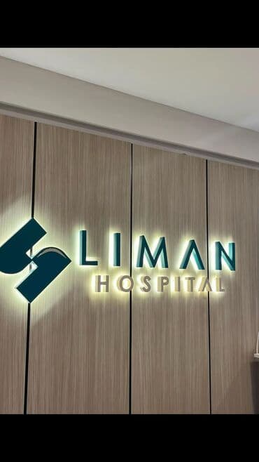 светодиодные экраны для наружной рекламы: Xidmət: LED işıqlı 3D hərflər və fasad/yönləndirici reklam — 3