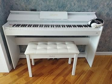 Symphony 813 Piano 650azn. Alinib heç istifadə olunmayib. Qulaqciq və — 1