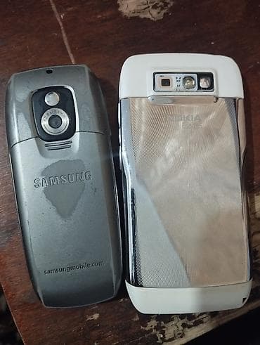 vip iphone 11: Nokia E71, rəng - Gümüşü, Düyməli — 2