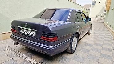 headway tekerleri: Mercedes-Benz W124: 2.2 l | 1995 il Sedan — 4