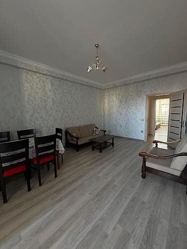 saatliq kiraye evler: Bakı, 3 otaqlı, Köhnə tikili, 90 kv. m — 8