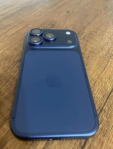 17 pro max: IPhone 17 Pro, 256 GB, Mavi, Zəmanət, Face ID — 4