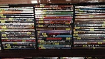 oyun cd: DVD disklər tezədirlər,hər zövqə görə filmlər var(1-2-3-5)manata — 4