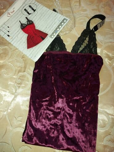 Ev geyimləri, pijamalar