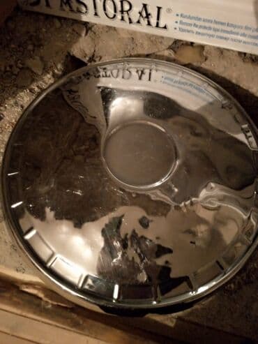 Disklər: Məhsul: Xrom təkər qalpaları (hubcap) Təsvir: - Parlaq xrom rəngli — 2