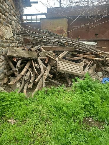 Quru odun və budaqlar – qarışıq yanacaq materialı - Tərkib: müxtəlif