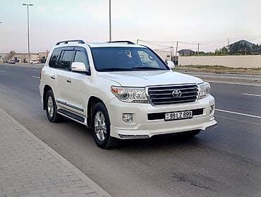 qazel satşı: Toyota Land Cruiser GXR – ağ rəngdə, tam ölçülü off-road/SUV. Əsas — 3
