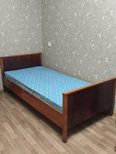 taxta: 2 ədəd Taxta tək nəfərlik çarpayı və döşək hərəsi 60 azn materialı — 1