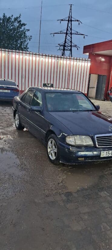 yeşqa mersedes: Mercedes-Benz C 180: 1.8 l | 1994 il Sedan — 9