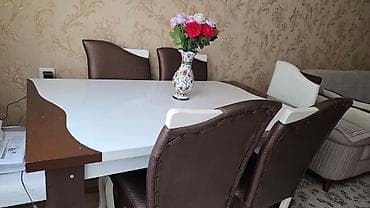 Hamam dolabları: Moydadır – 80 AZN, son qiymət. Təcili köçlə bağlı satılır. Ünvan — 2