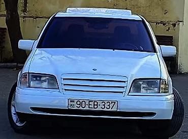 18 disk: Mercedes-Benz C-Class: 2.2 l | 1995 il Sedan — 4