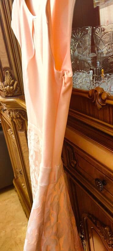 maloçnu rəng: Ziyafət donu, Midi, M — 10