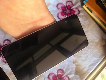 5: Samsung Galaxy S25, rəng - Ağ — 3