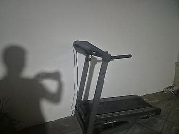 Digər idman və istirahət malları: Qaçış trenajoru (elektrikli) - İdarəetmə paneli: sürət, zaman, məsafə — 2