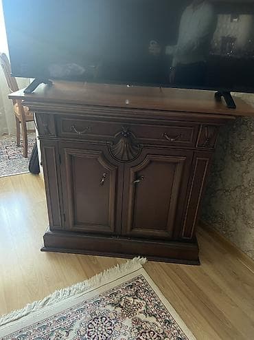 vitrin suse: Şüşəli dolab vitrini — 7