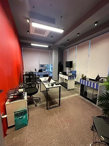 Комнаты: İstənilən ofis və anbar icarəsi mövcuddur. Ən sərfəli qiymət ilə — 3