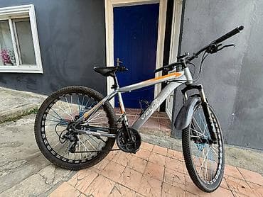 Ela vəziyyətdə 26liqdir,arxa qabaq tormuz tutmur