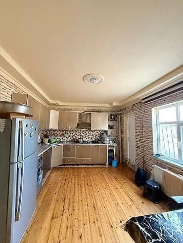 Bakı, Qaraçuxur qəs., 5 otaqlı, Köhnə tikili, m. Neftçilər, 3 kv. m — 4