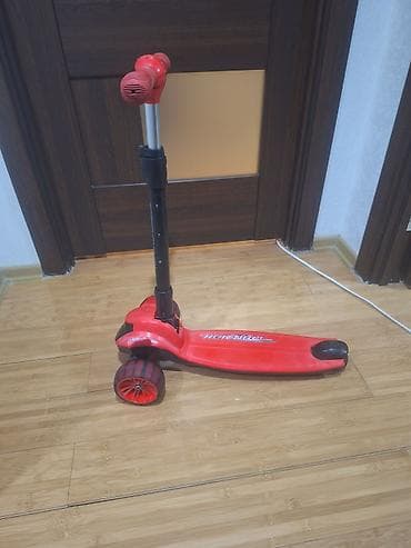 audi q3 2 tdi: Uşaq skuterı – 3 təkərli, qırmızı - Tip: üçtəkərli uşaq skuterı - — 5