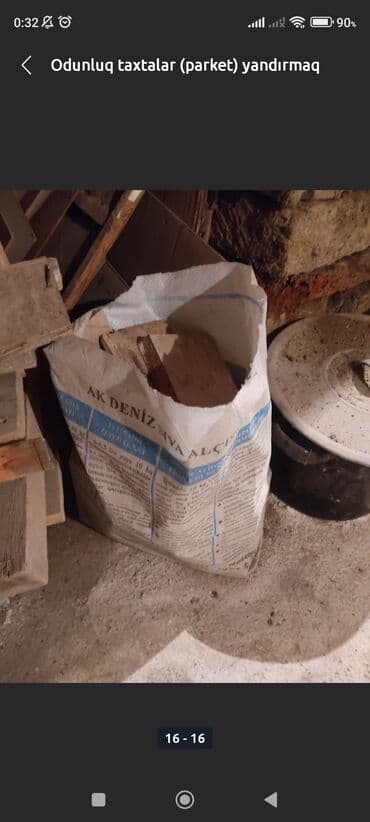 odunluq taxta: Taxtalar müxtəlifdir, həm odunluq və müxtəlif hansısa işlərə — 15