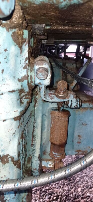 Mərmər effektli PVC panellər: Məhsul: Təkərli kənd təsərrüfatı traktoru Xüsusiyyətlər və təyinat: - — 4