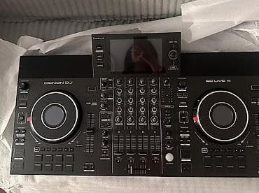 Denon DJ SC Live 4 – müstəqil 4-dekli DJ kontroller Xüsusiyyətlər: -