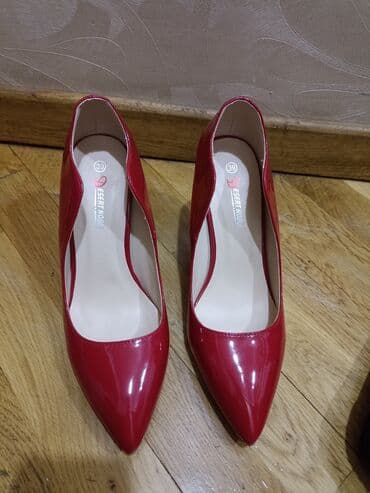 4xl nece razmerdi: Tuflilər, Ölçü: 39, rəng - Qırmızı, Yeni — 1