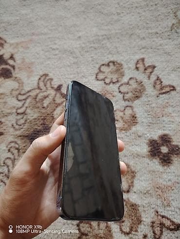 16 pro max kabro: IPhone 13 Pro Max, 256 GB, Gümüşü, Face ID — 2