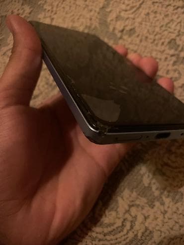 tap.az telefonlar ikinci el: Üsdündeki plonkadi Ayfonla barter mümkündür telefon günlük işdedilen — 1