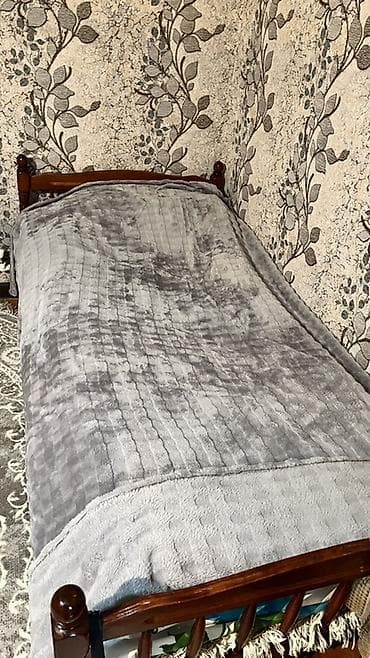 2 neferlik yataq desti islenmis: İşlənmiş, Təknəfərlik çarpayı, Bazasız, Matras ilə, Siyirməsiz — 5