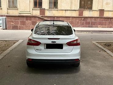 avto mubadiləsi: Ford Focus: 1.5 l | 2013 il 142523 km Sedan — 8