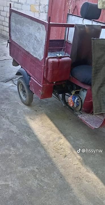 quad: Yükdaşıma üçün 3 təkərli motorlu arabə (trisikl). - Gövdə: metal — 2