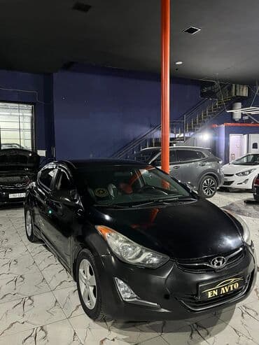 sumqayitda heyet evleri per page 100: TƏCİLİ. Hyundai Elantra ili-2011 vin 2012 Mühərrik-1.8 Benzin — 1