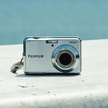 taipsi adapter: Fujifilm fotoaparat. yaddas kartı, adapteri, batrekasi, qutusu var — 1