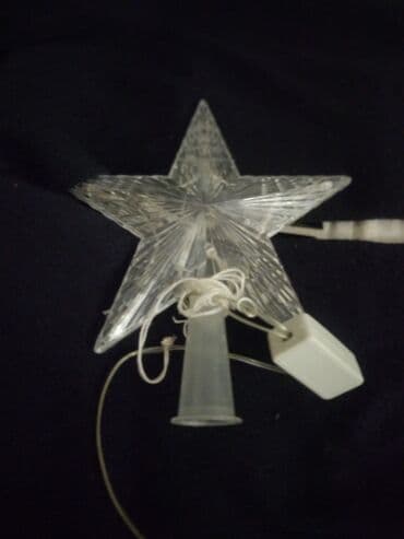 Yeni il oyuncaqları və bəzəkləri