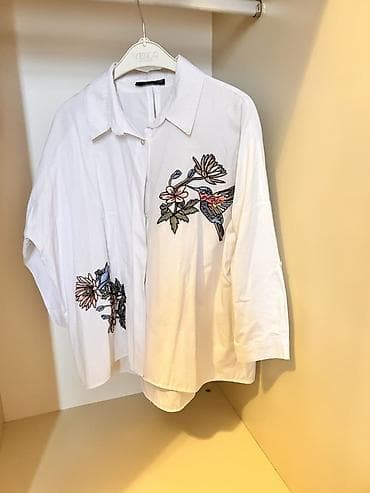 Sarocka S M razmere gedir 8 azn Ağ rəngli qadın köynəyi – üzərində