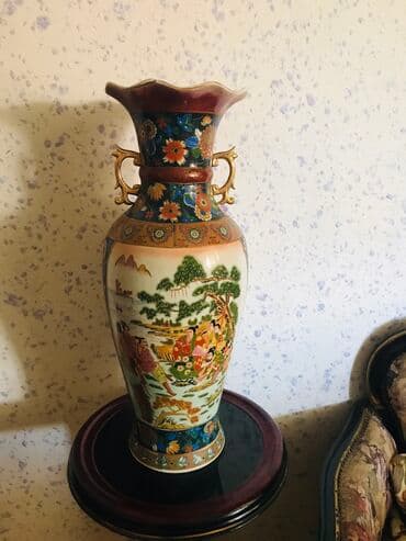 dekorativ gullər: Guldan qedimi boyukdur ev dekoru ucun saxsidandir ustunde nagillardan — 3