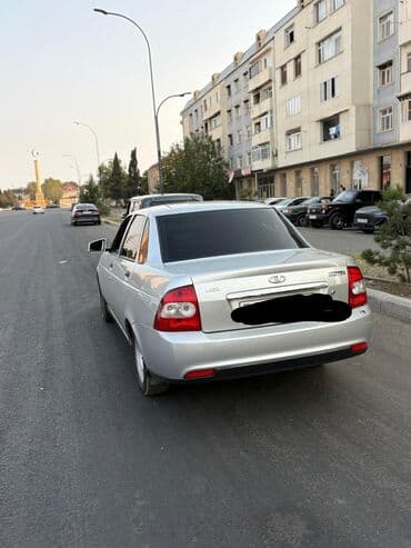 maşın üstü çadır: Idyal vəziyyətdədir.elqae nömrəsi 0552970887 — 2