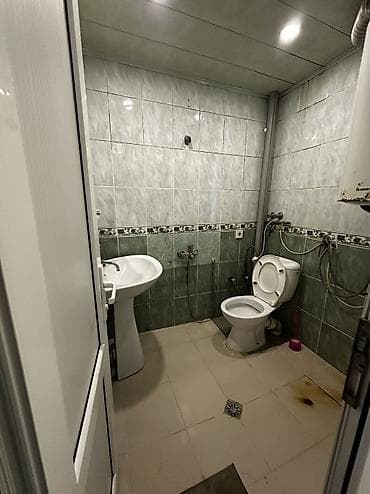 gencede ev: Bakı, Bakıxanov qəs., 2 otaqlı, Köhnə tikili, m. Neftçilər, 43 kv. m — 9